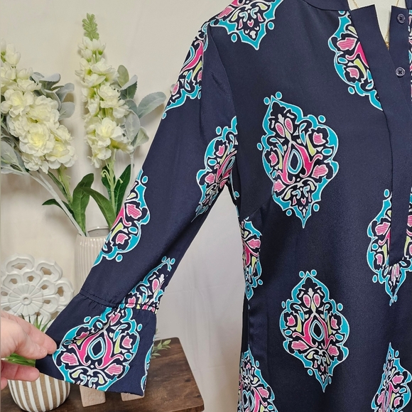 CROWN & IVY | NAVY MEDALLION FLUTTER SLEEVE SHEATH DRESS - Picture 8 of 16